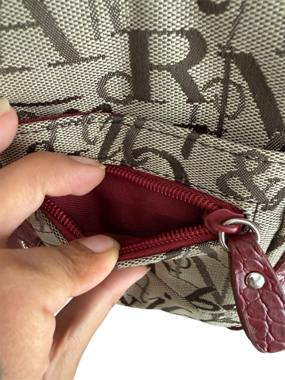 Y2K Script Print Shoulder Bag Red Croc Trim Tote Purse Vintage - Picture 4 of 11